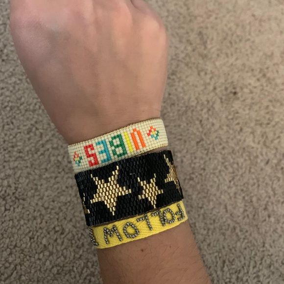 Bracelets - Picture 6 of 6